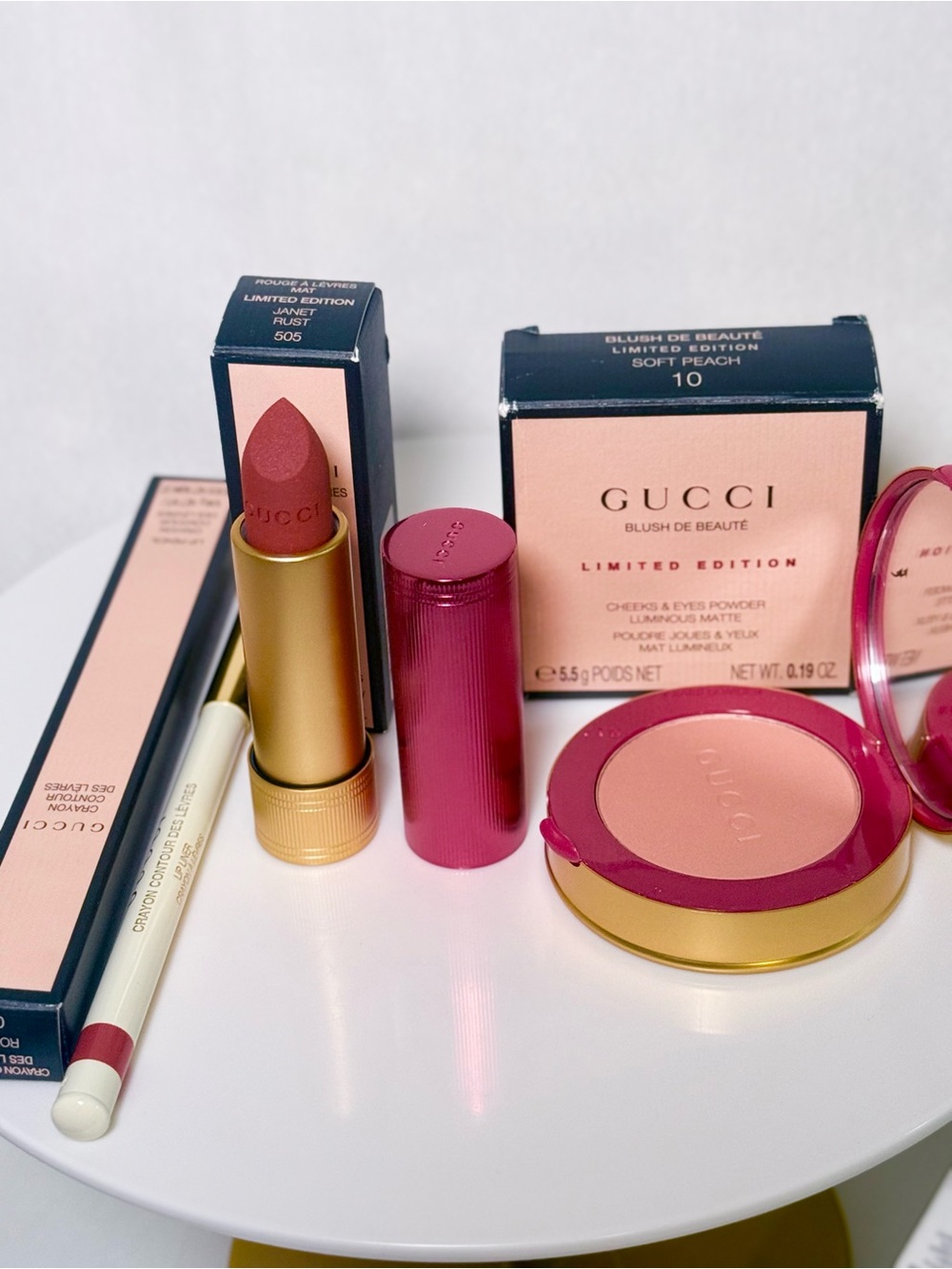 Gucci Limited Edition Soft Peach Blush & Lipstick and lipliner set